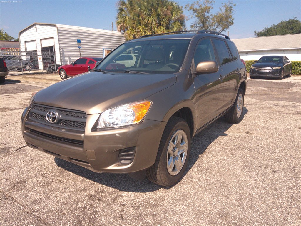 2011 Toyota RAV4 Base's photo