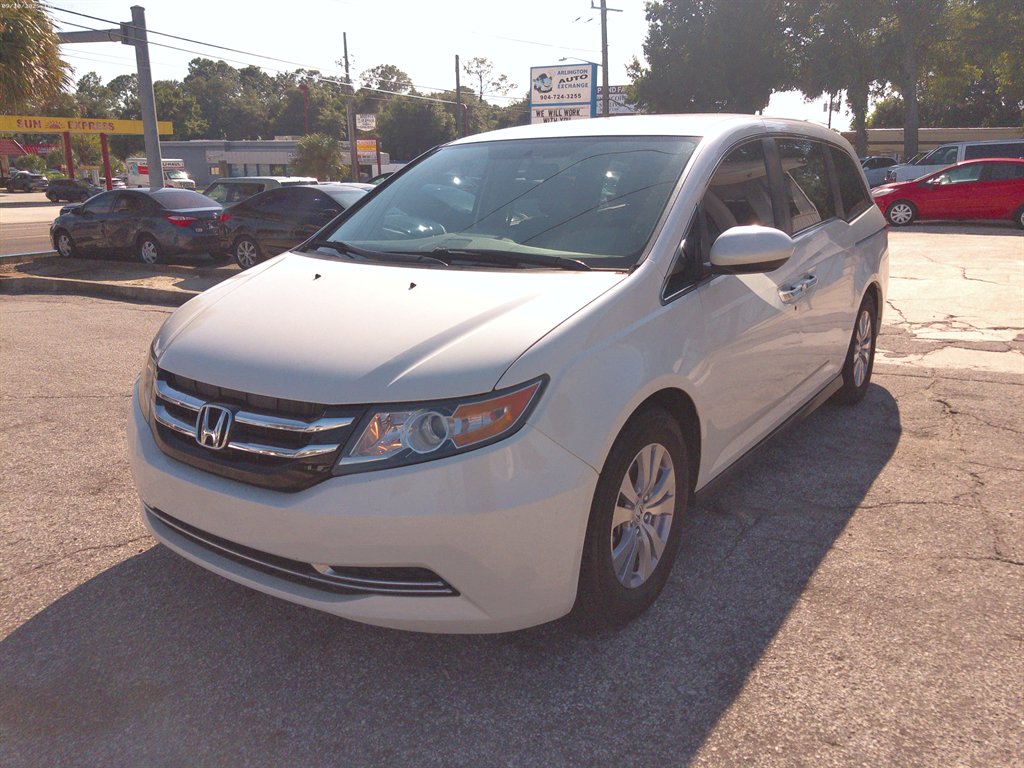 2015 Honda Odyssey EX's photo