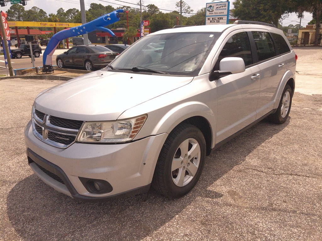 2011 Dodge Journey Mainstreet FWD's photo
